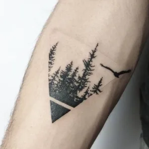 Eliminación de tatuajes hasta 6 cm - Clinica Baños Málaga - Centro de estética avanzada malaga