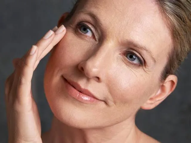 Piel a los 45 - centro de estética avanzada malaga - clinica baños